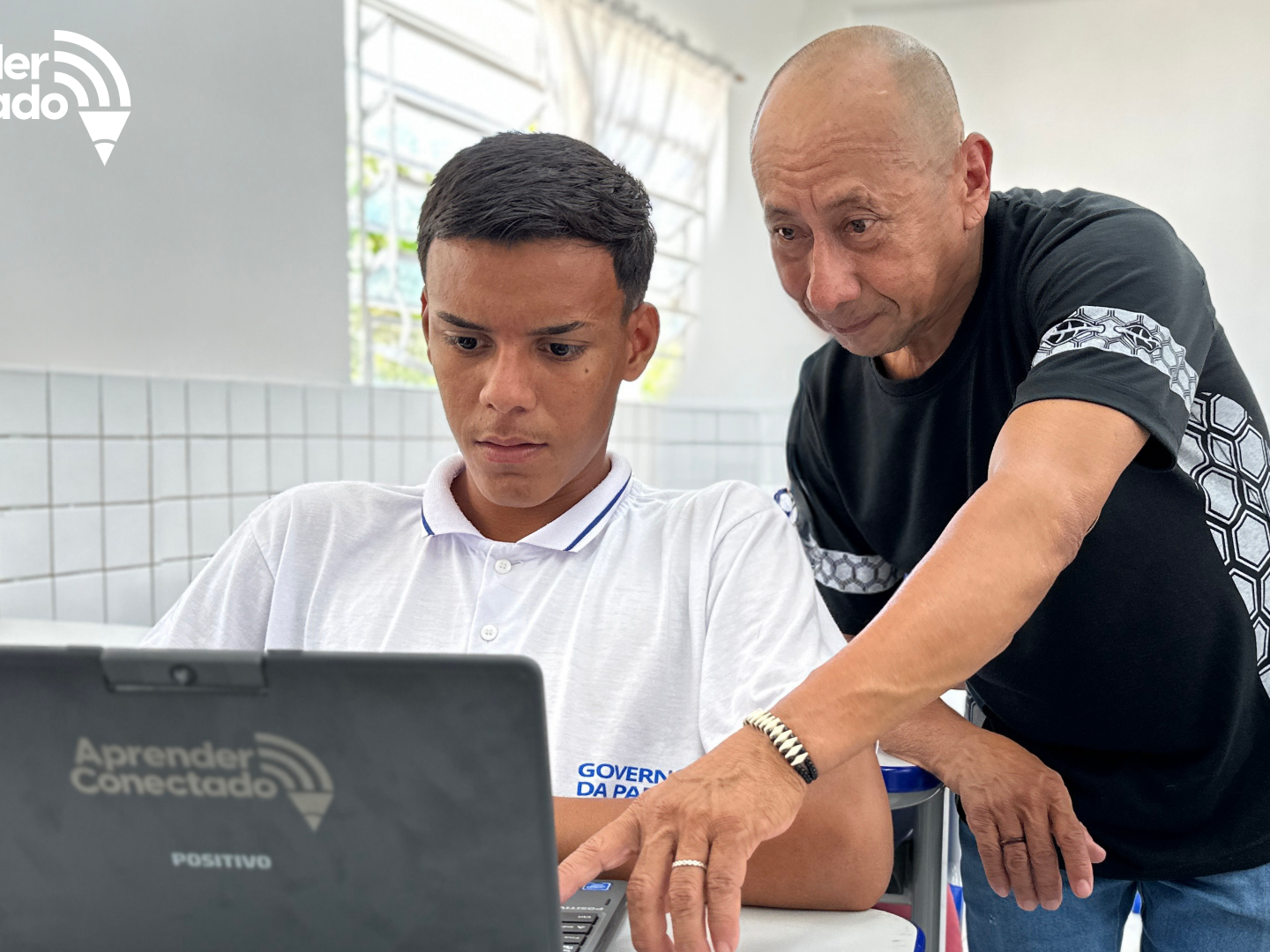 Paraíba tem quase 3,3 mil alunos de escolas públicas beneficiados com a conclusão do projeto piloto do Aprender Conectado 